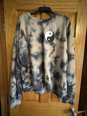 Aviator Nation Tie-Dye Yin Yang Sweatshirt - Black & Cream